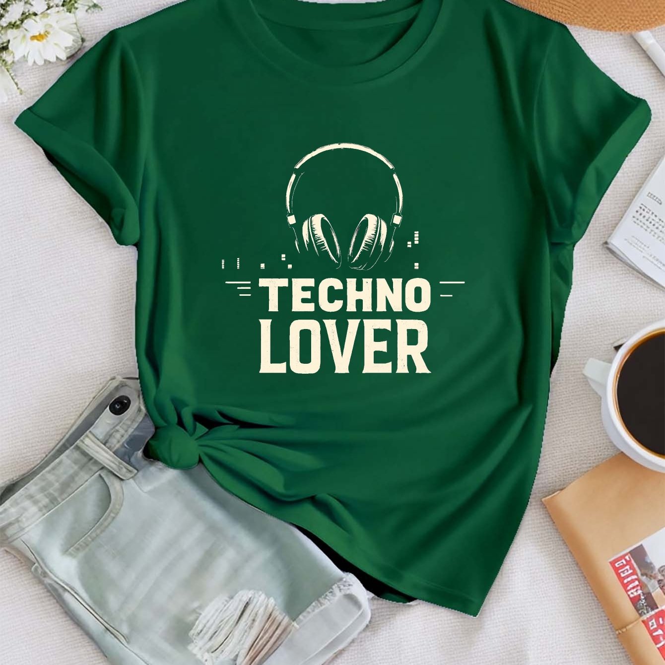 Women'S "Techno Lover" Graphic T-Shirt - Green Casual Crew Neck Tee with Headphones Design, Short Sleeve for Spring & Summer, Casual Attire|Playful Print|Comfortable Fit, Techno Tshirt