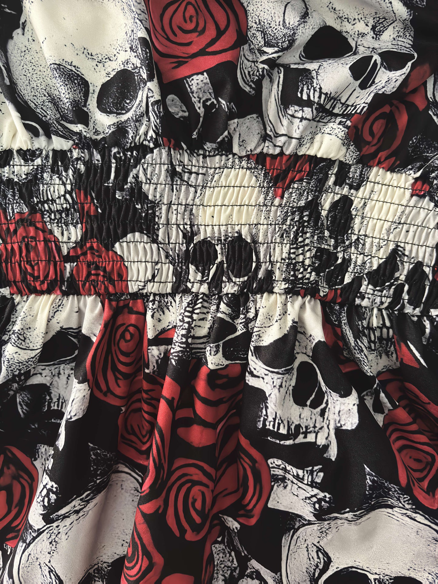 Women's Gothic Y2K Skull & Rose Print Gothic Victorian-Style Dress with Ruffled Hem & Spaghetti Strap - Lace-like Sleeve Neckline, Corset Back Closure, Machine Washable - Elegant Party Outfit for Halloween, Day of the Dead, T