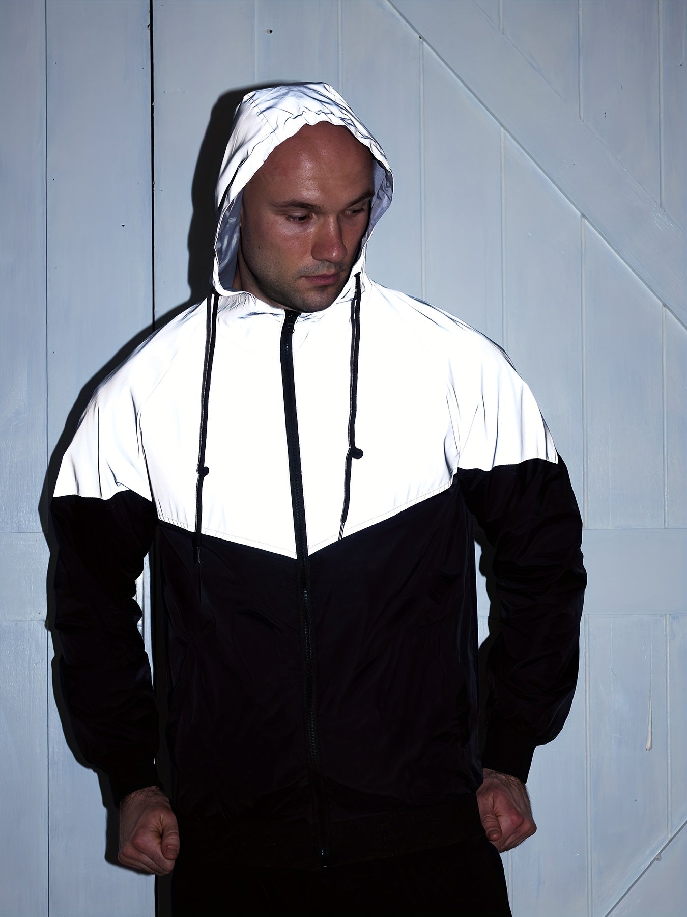 Men's Reflective Windproof Hooded Jacket - Stylish Black & White Gradient Design, Soft Shell for Spring/Fall Sports, Casual Loose Fit with Pockets, Windbreaker Jacket