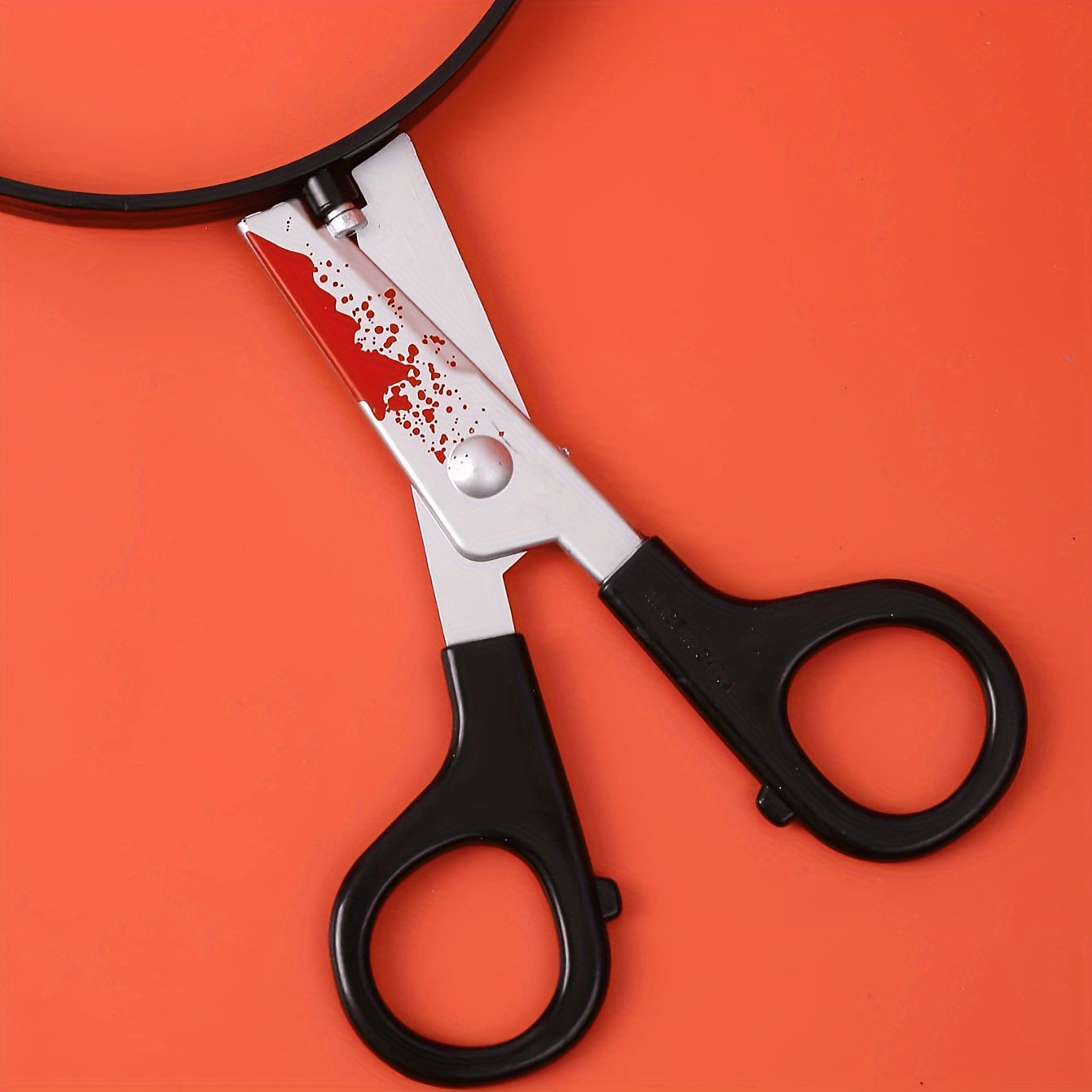 [Halloween Scary Headband] 1pc Halloween Scary Headband with Bloody Scissors - Perfect for Masquerade Parties, Pranks, Cosplay, Festival Use