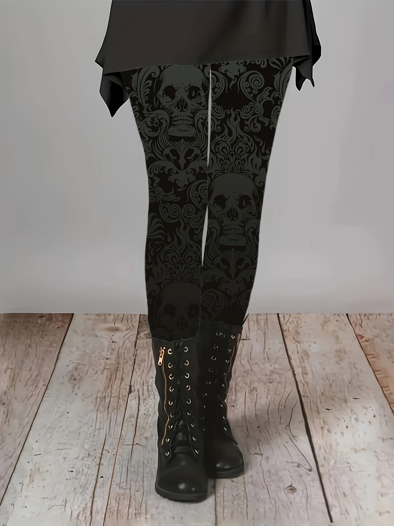 [Gothic Bohemian Leggings] Plus Size Gothic Bohemian Skull Print Leggings - High-Waisted Stretchy Pants with Elastic Waist & Thigh Print, All-Season Machine Washable Black & White Gothic Design for Casual & Statement Outfits
