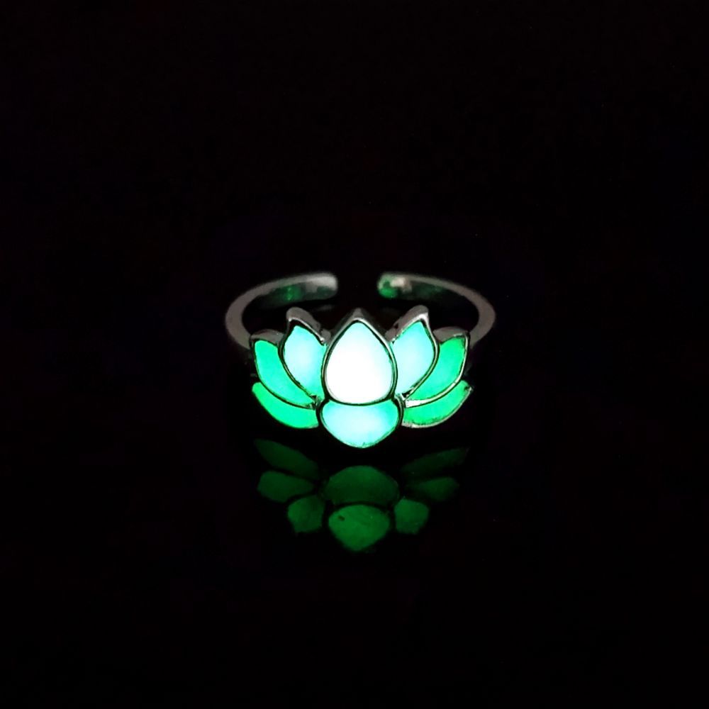 Glow-in-the-Dark for Lotus Flower Ring for Men & Women - Elegant Black & Blue Faux Design, Fashionable Accessory for Festivals, Festival Jewelry|Glamorous Accessory|Alloy Construction, for Lotus Flower Jewelry