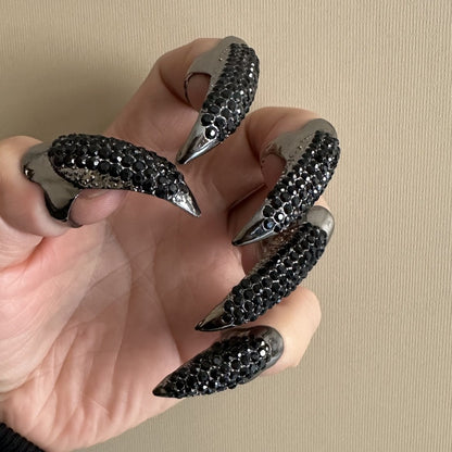 5pcs, Eagle Claw Ring, Punk Style Cat Claw Ring, Gothic False Nails, Armor Effect Finger Joints Curved Sharp Claws, Suitable for Role-Playing Parties, Unisex Halloween Gifts, Exaggerated Long Nails, Personalized Fashion Style