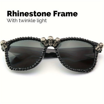 Vintage Gothic Skull Cat Eye Fashion Glasses - Plastic Frame with Crystal Embellishments, Suitable for Both Men And Women, Perfect for Halloween And Party Events.