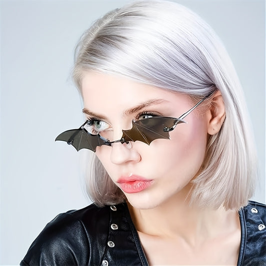 Pair of Bat-Shaped Fashion Glasses - Golden Frame with Black Bat Motif Decorative Lenses, Halloween Costume Party Accessories, Unisex Fashion Eyewear & Women, Festive Accessory, Festive Design, Stylish Accessory