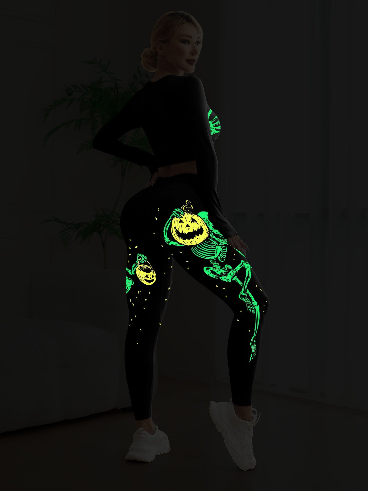 Women's High-Waist Yoga 2pcs Set, Halloween Skull Pumpkin Glow-in-the-Dark U-Neck Bra and Long Sleeve Top, High-Waist Stretchy Black Leggings with Printed Skeleton & Fluorescent Pumpkin Design, Women's Casual Sportswear Pants