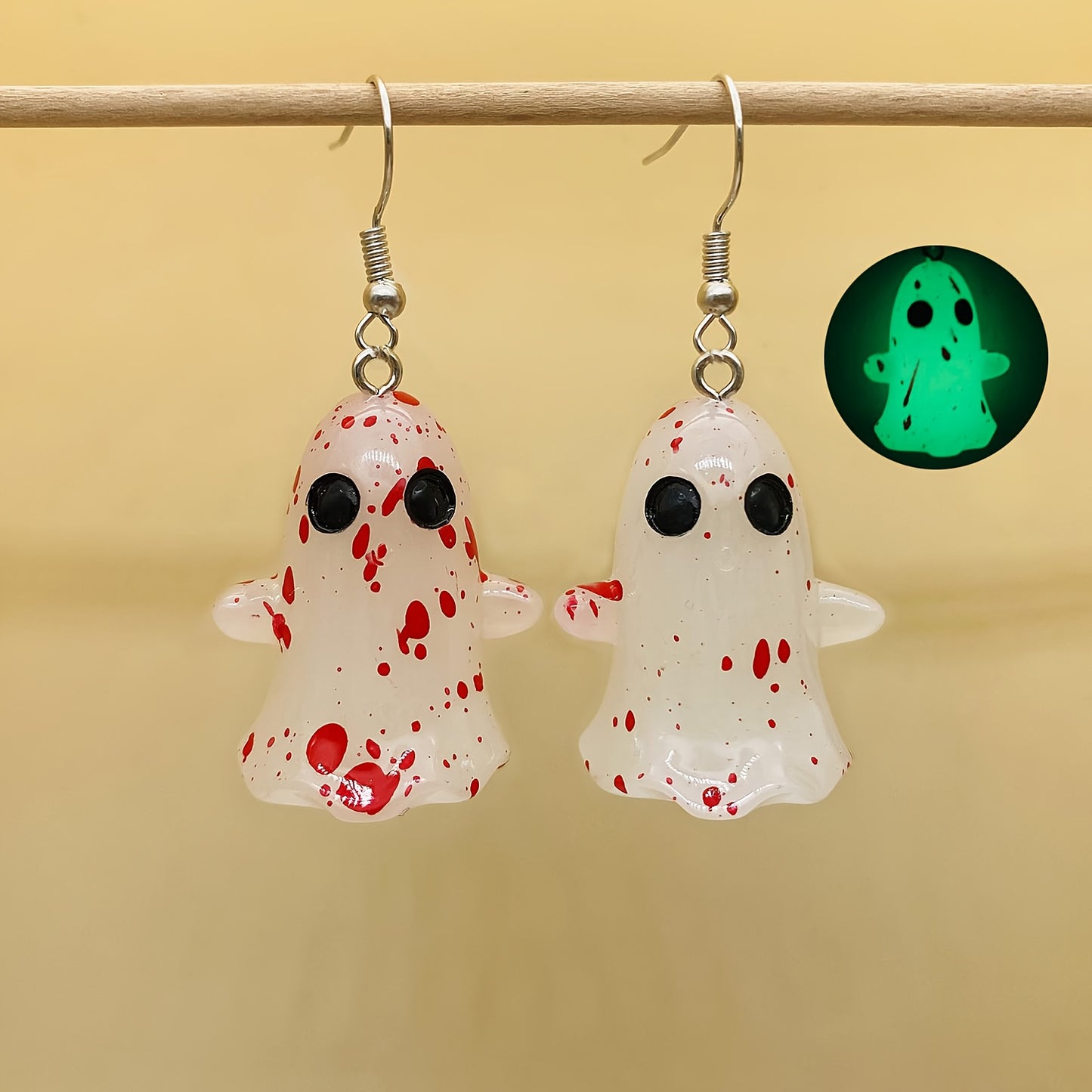 1 Pair Halloween Glow-in-the-Dark Ghost Earrings - Gothic Resin Dangle Earrings with Red Irregular Dot Design, Random Size & Position for Women, Halloween Party & Casual Attire, Festive Accessories, Glowindark Feature, Durabl