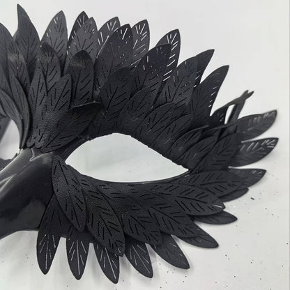 Classic Bird Beak Mask - Durable Plastic Intricate Feather Design for Halloween, Day of the Dead, Christmas & Themed Parties - Home Decor & Costume Accessory, Halloween Decorations