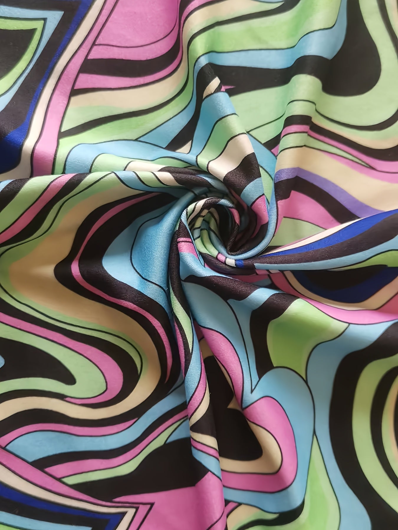 Colorful Long-Sleeve Jumpsuit with Heart-Shaped Print