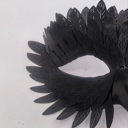 Classic Bird Beak Mask - Durable Plastic Intricate Feather Design for Halloween, Day of the Dead, Christmas & Themed Parties - Home Decor & Costume Accessory, Halloween Decorations