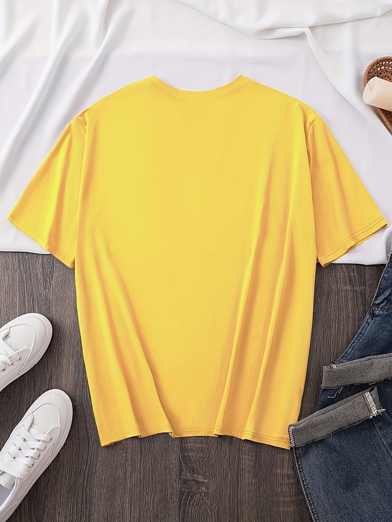1pc Women's Crewneck T-Shirt - Black with White RAVE Typography Print, Techno Music Inspired Design, Casual Short Sleeve Tee for EDM Festivals & Summer Outings, Machine Washable, Exclusive Deal of the Day Gift Idea, T-shirt S