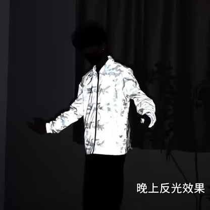Men's Reflective Camo Soft Shell Jacket - Lightweight Polyester, Zip-Up Design with Flap Pockets, Gray Camouflage Pattern for Outdoor Activities, Running, Training, Hiking & Cycling - Perfect for Casual Wear