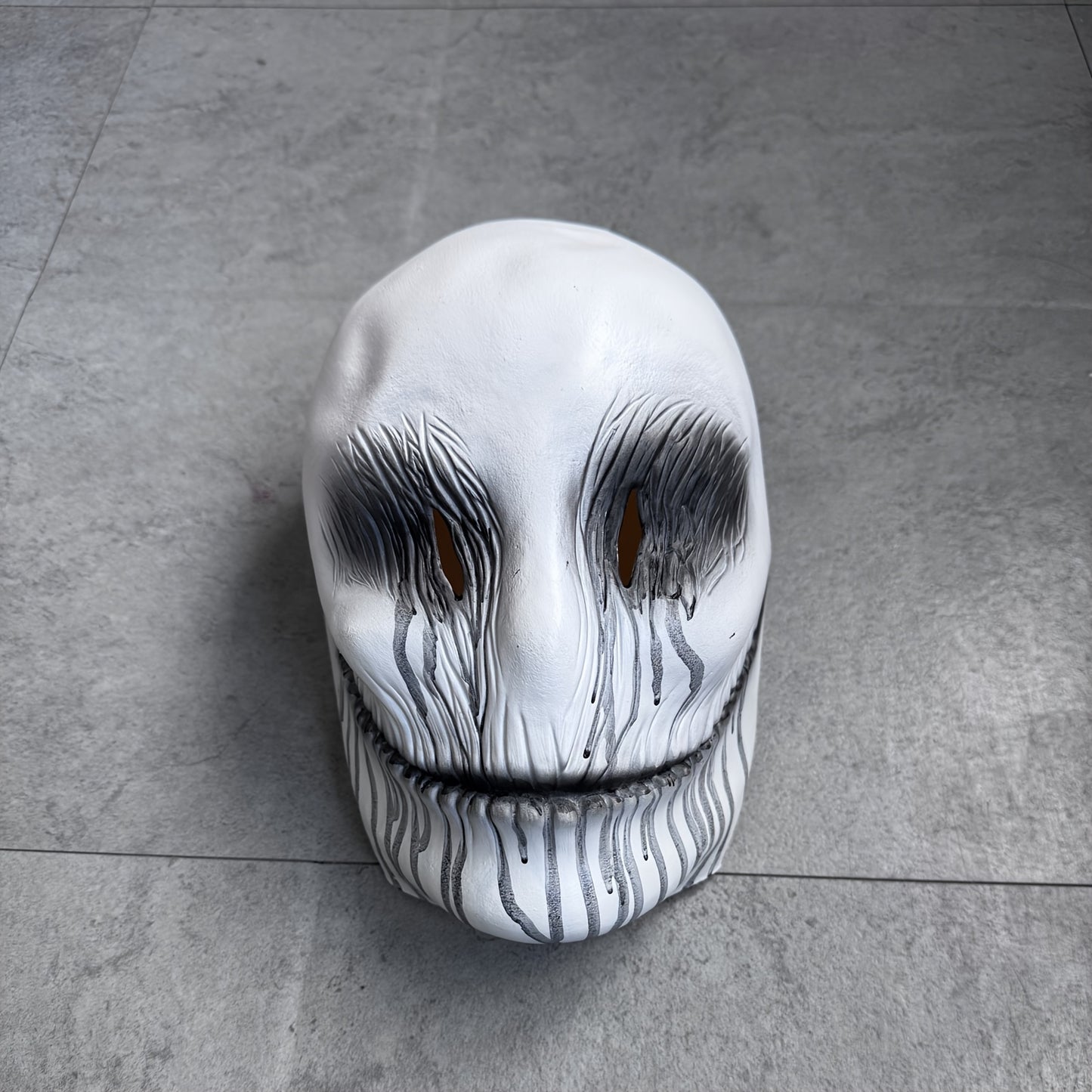 1pc Synthetic Latex Tearful White Ghost Mask - Halloween Costume Accessory, Role-Playing Party Prop, Washable Adult Size, Non-Toxic No Power Needed, Halloween Costume | Eerie Atmosphere | Durable Latex Mask