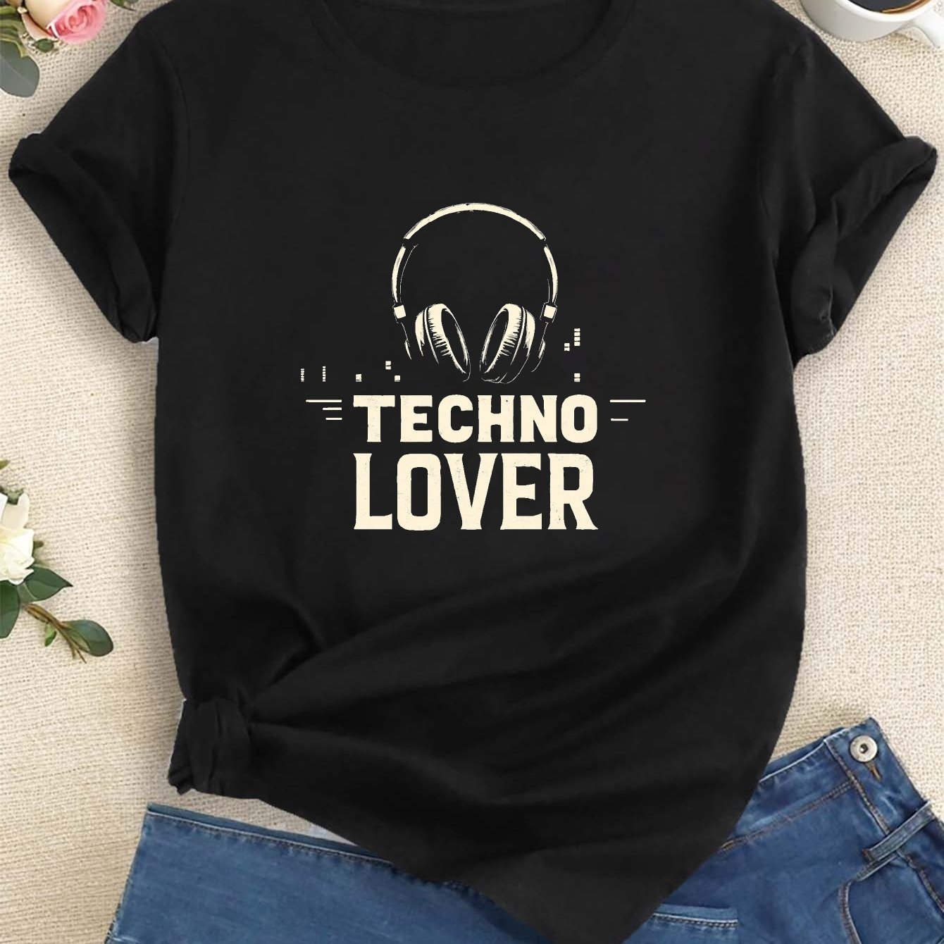 Women'S "Techno Lover" Graphic T-Shirt - Green Casual Crew Neck Tee with Headphones Design, Short Sleeve for Spring & Summer, Casual Attire|Playful Print|Comfortable Fit, Techno Tshirt