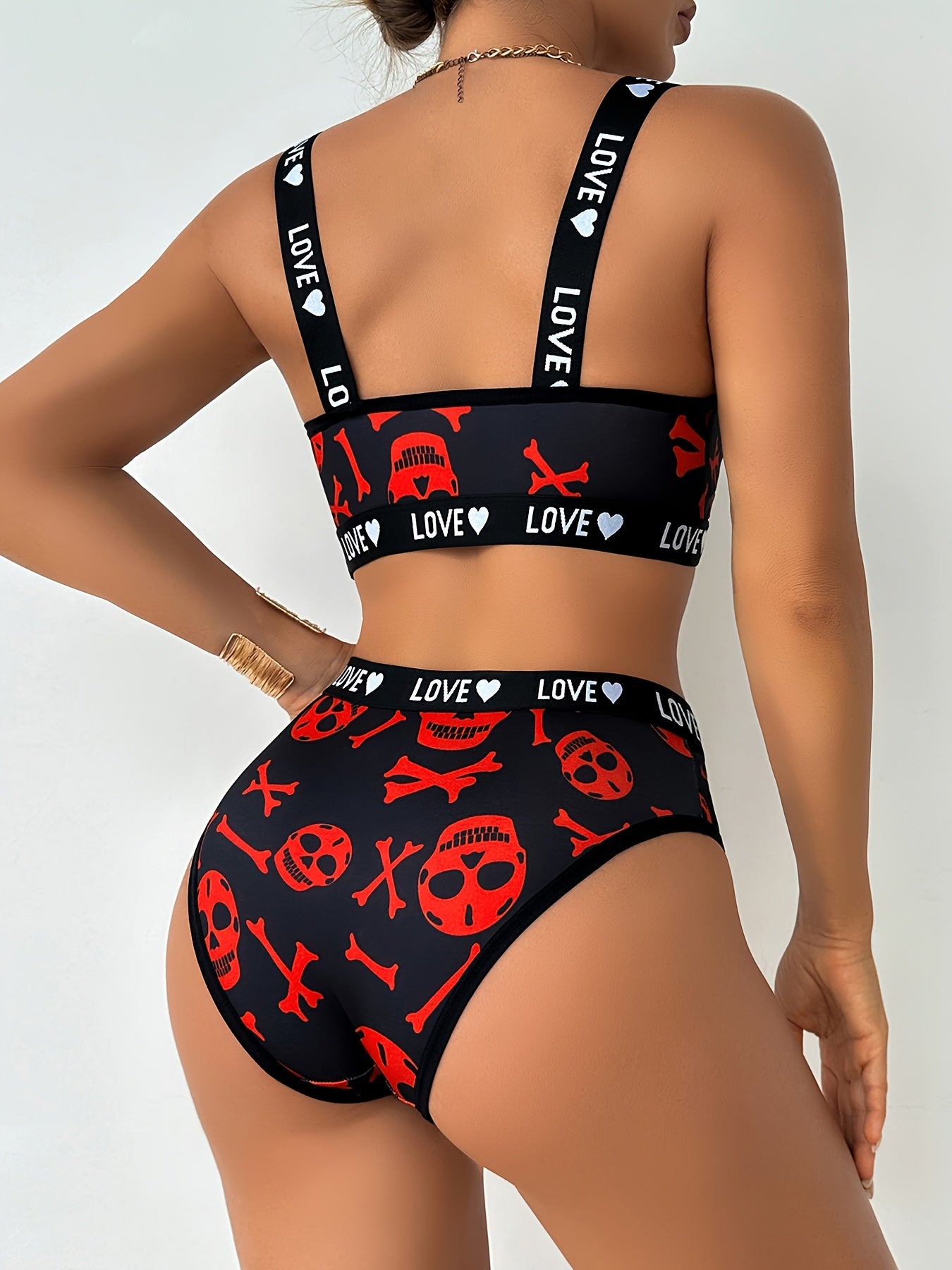 1 Set Sexy Skull Head Women'S Bra and Panties, Black with Red Heart and Skull Design, Medium Support, No Padding, Mid Rise, Adult Lingerie Set, Adult Lingerie|Playful Design|Strapless Bra