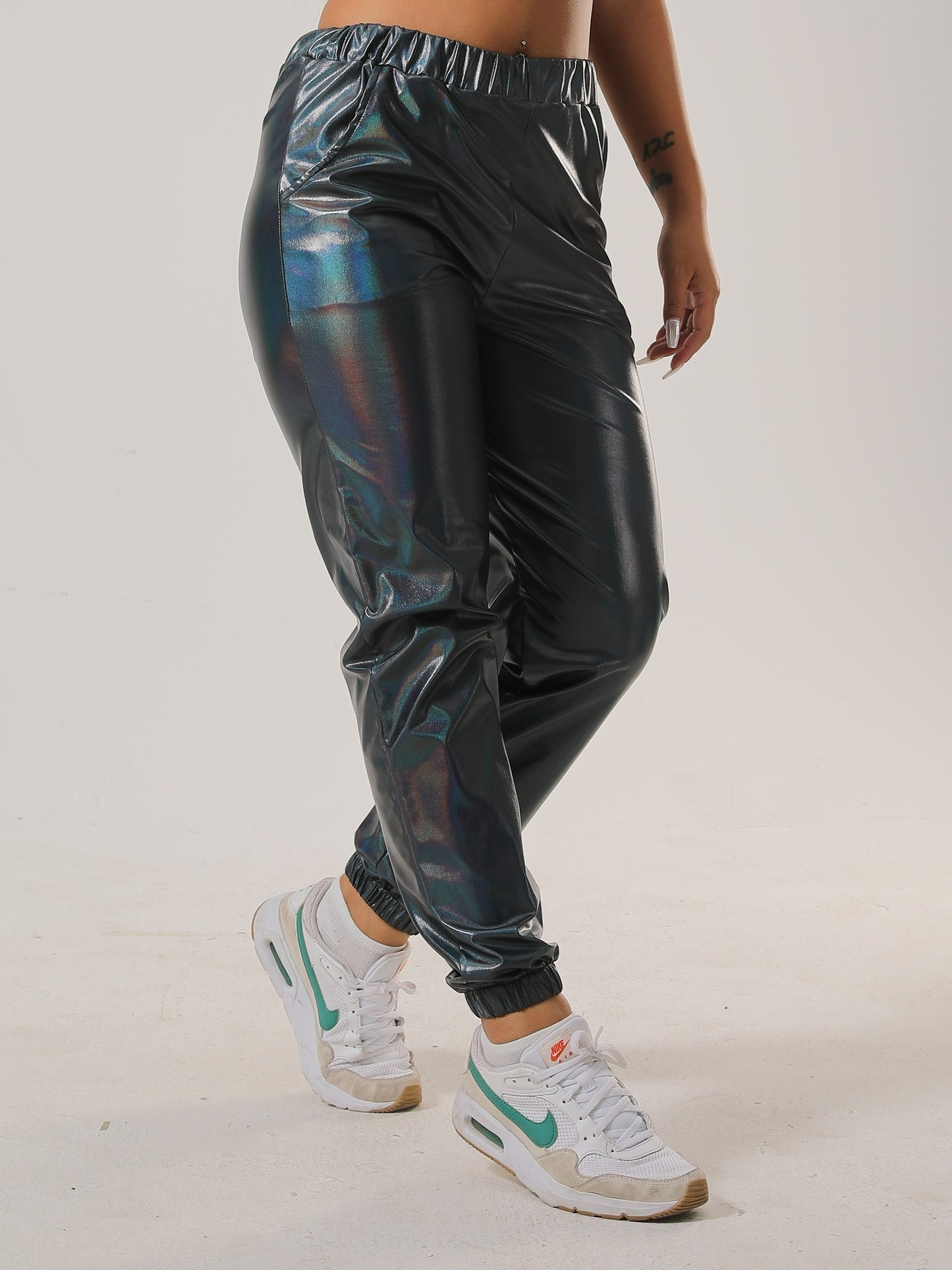 Women's Vibrant Purple Casual Tapered Leggings with Elastic Waistband & Side Pockets - Medium-Stretch All-Season Comfort for Lounge, Workouts & Casual Attire, Leggings, Lounge Wear, Fashionable Jogger Style, Medium Elasticity