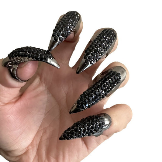 5pcs, Eagle Claw Ring, Punk Style Cat Claw Ring, Gothic False Nails, Armor Effect Finger Joints Curved Sharp Claws, Suitable for Role-Playing Parties, Unisex Halloween Gifts, Exaggerated Long Nails, Personalized Fashion Style