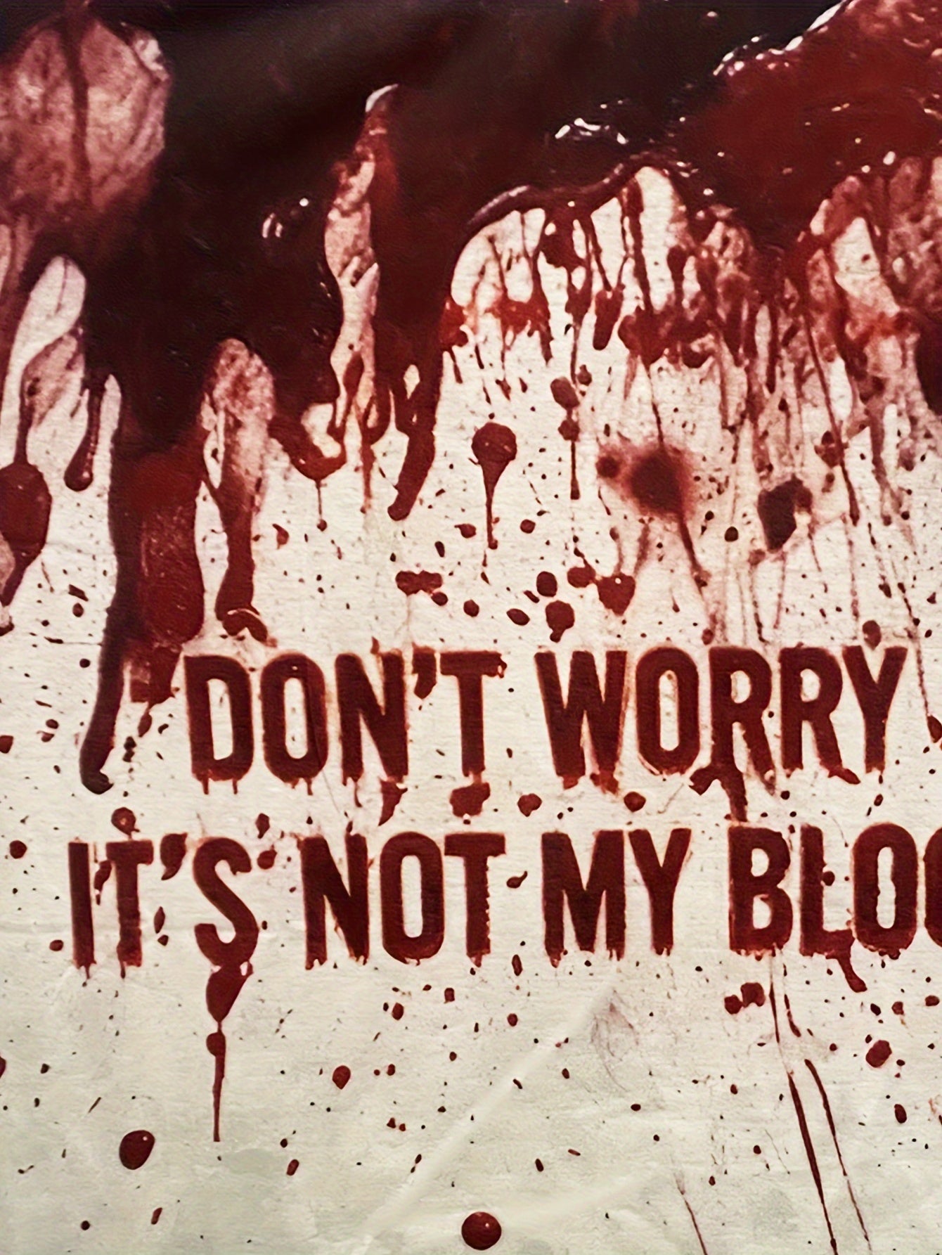 Men's Blood-Splatter Horror Graphic T-Shirt with 3D Blood Drip Effect & "I Don't Worry It's Not My Blood" Print - Breathable Polyester Round Neck Casual Tee for Horror Fans, Gothic Parties & Casual Attire - Machine Washable (