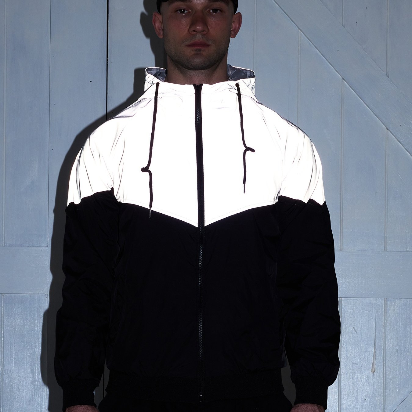 Men's Reflective Windproof Hooded Jacket - Stylish Black & White Gradient Design, Soft Shell for Spring/Fall Sports, Casual Loose Fit with Pockets, Windbreaker Jacket