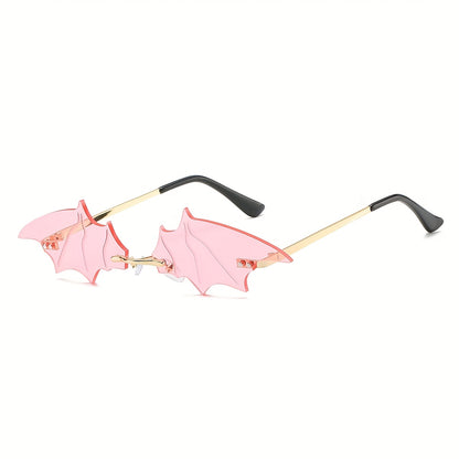Pair of Bat-Shaped Fashion Glasses - Golden Frame with Black Bat Motif Decorative Lenses, Halloween Costume Party Accessories, Unisex Fashion Eyewear & Women, Festive Accessory, Festive Design, Stylish Accessory