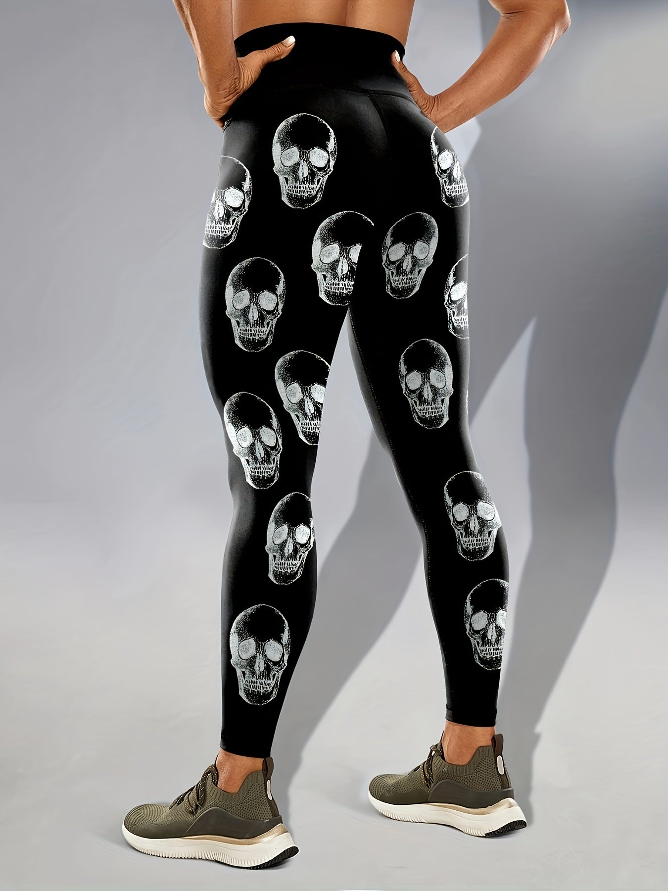 [Glow Halloween Leggings] Stretchy, Comfortable Glow-in-the-Dark Halloween Skull Print High Waist Yoga Leggings for Women | Black Sports Pants for Nighttime Workouts or Casual Wear, Casual Sportswear