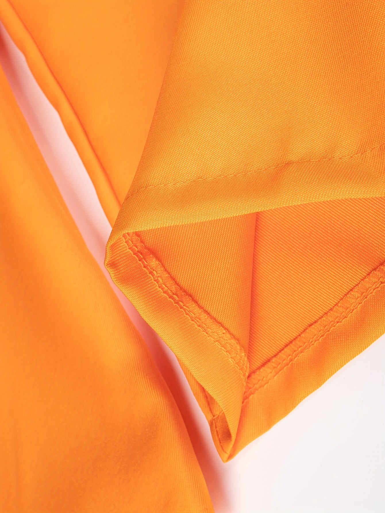 Men's Prison inmate Costume - Bright Orange Jail jumpsuit Onesie with Front Zipper, Halloween, Easter, Cosplay Party Outfit - Non-Stretch Fabric for Themed Events & Prison Roleplay - Easy to Clean, Simple Design, Comfortable