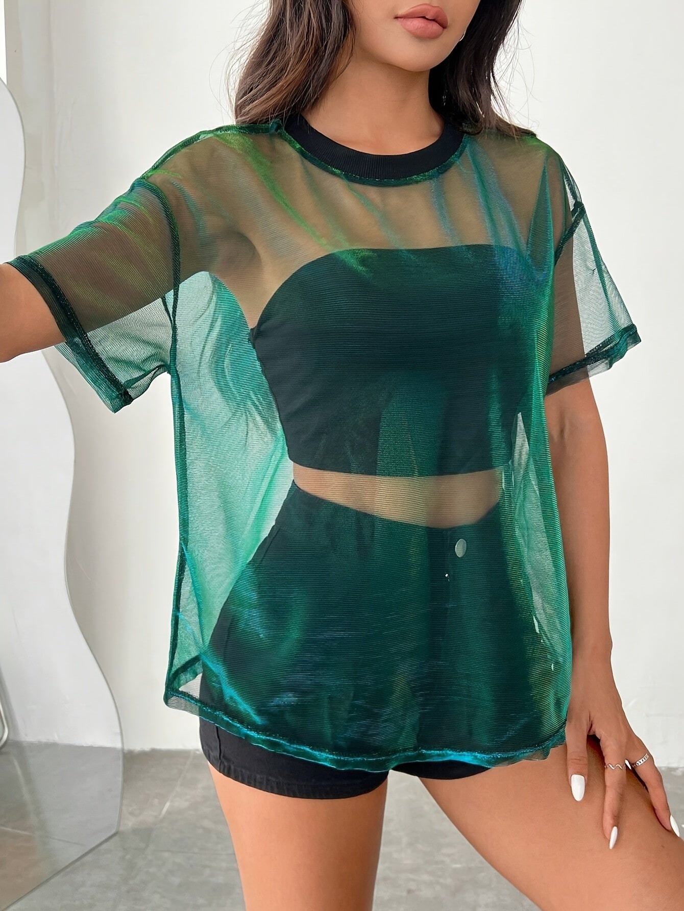 Women's Gradient Color Mesh Panel Summer T-Shirt - Elegant Loose Fit Round Neck Semi-Sheer Top for Casual & Evening Wear, Breathable Spring/Summer Fashion, Summer T Shirts, Spring Fashion, Stylish Semisheer, Elegant Mesh Desi